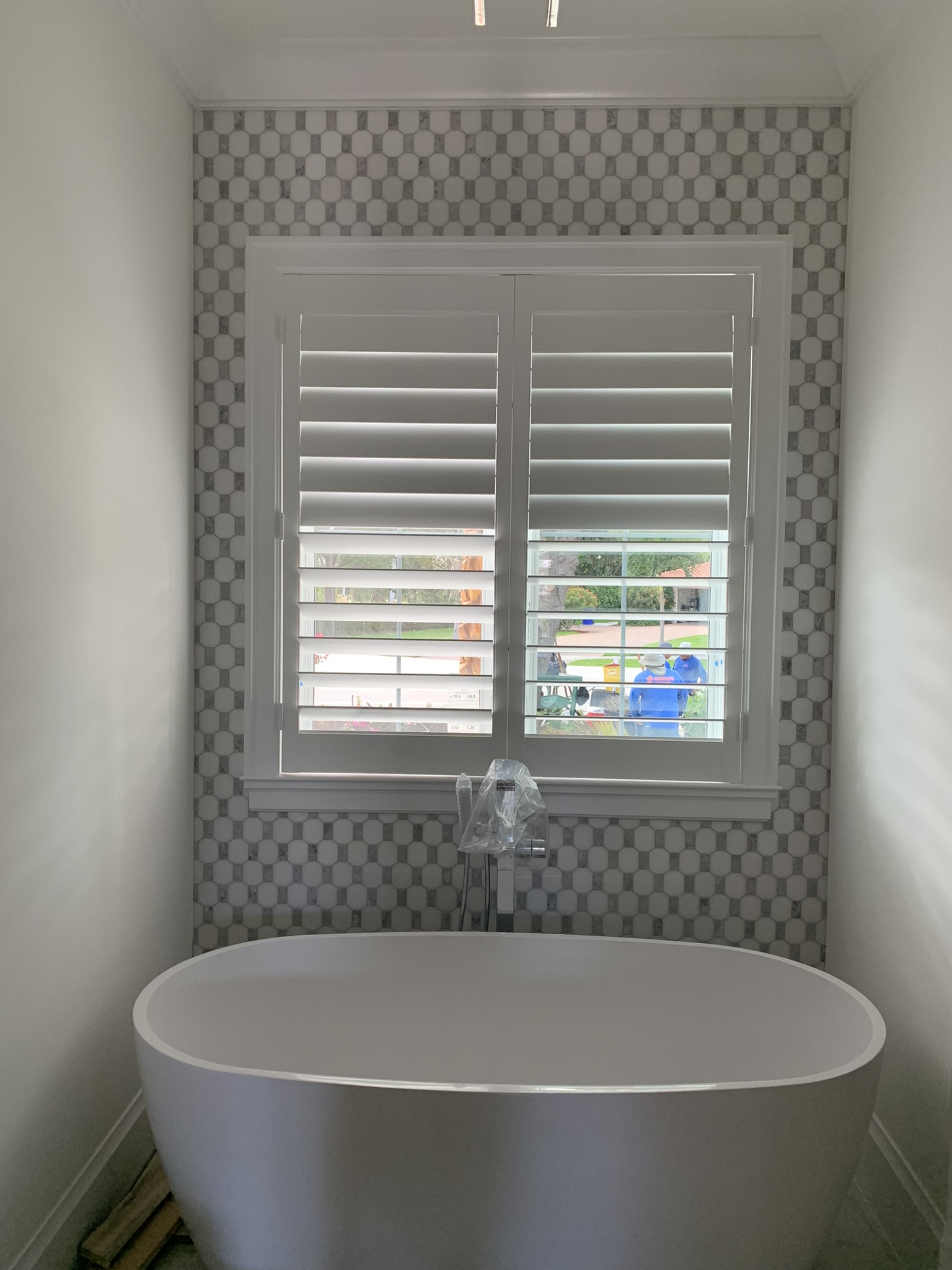 Poly Shutters